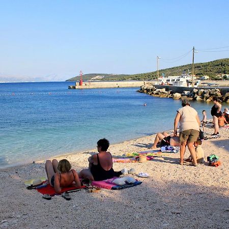 Apartments By The Sea Slatine, Ciovo - 1128 Luaran gambar