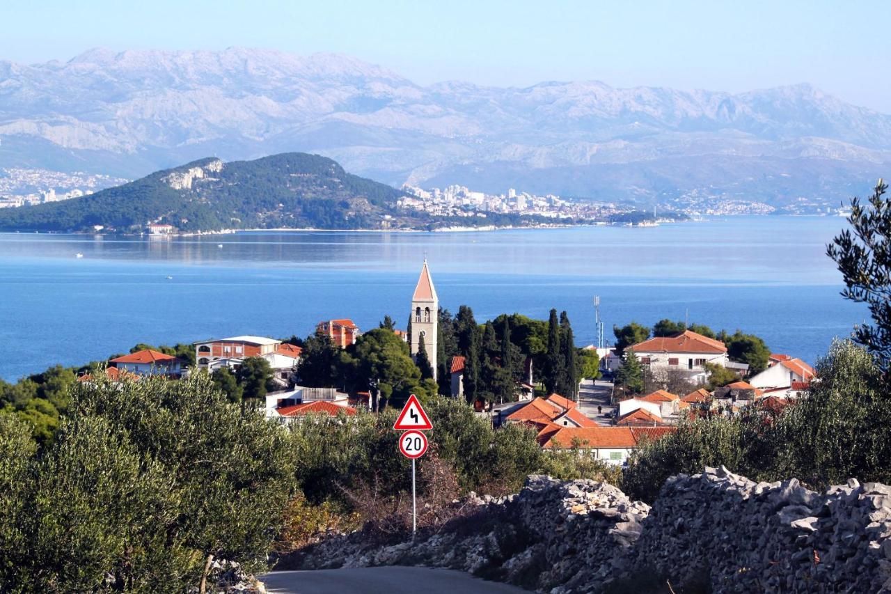Apartments By The Sea Slatine, Ciovo - 1128 Luaran gambar
