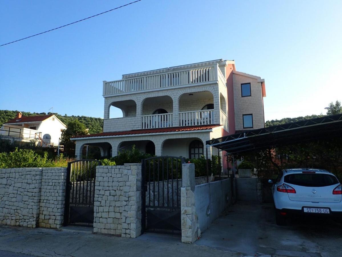 Apartments By The Sea Slatine, Ciovo - 1128 Luaran gambar