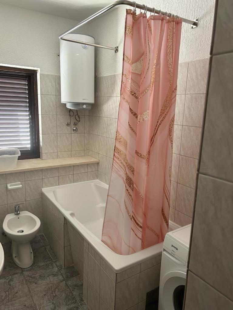 Apartments By The Sea Slatine, Ciovo - 1128 Luaran gambar